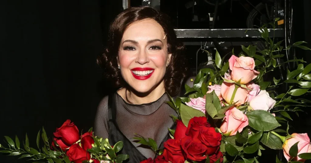 Alyssa Milano Commando
